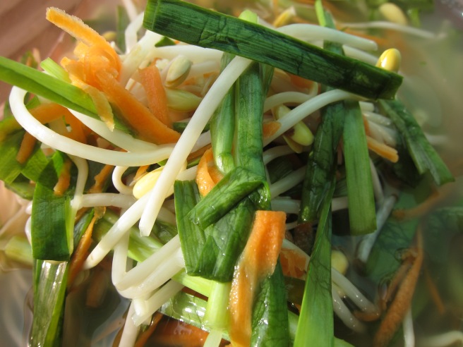 Vietnamese Pickled Bean Sprout (Dua Gia)